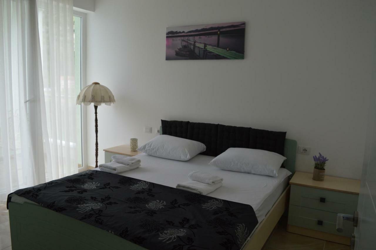 Blini Seaside Apartment Shëngjin Zewnętrze zdjęcie