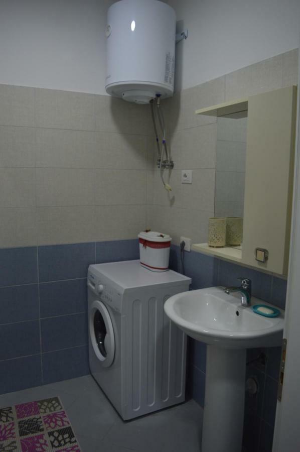 Blini Seaside Apartment Shëngjin Zewnętrze zdjęcie